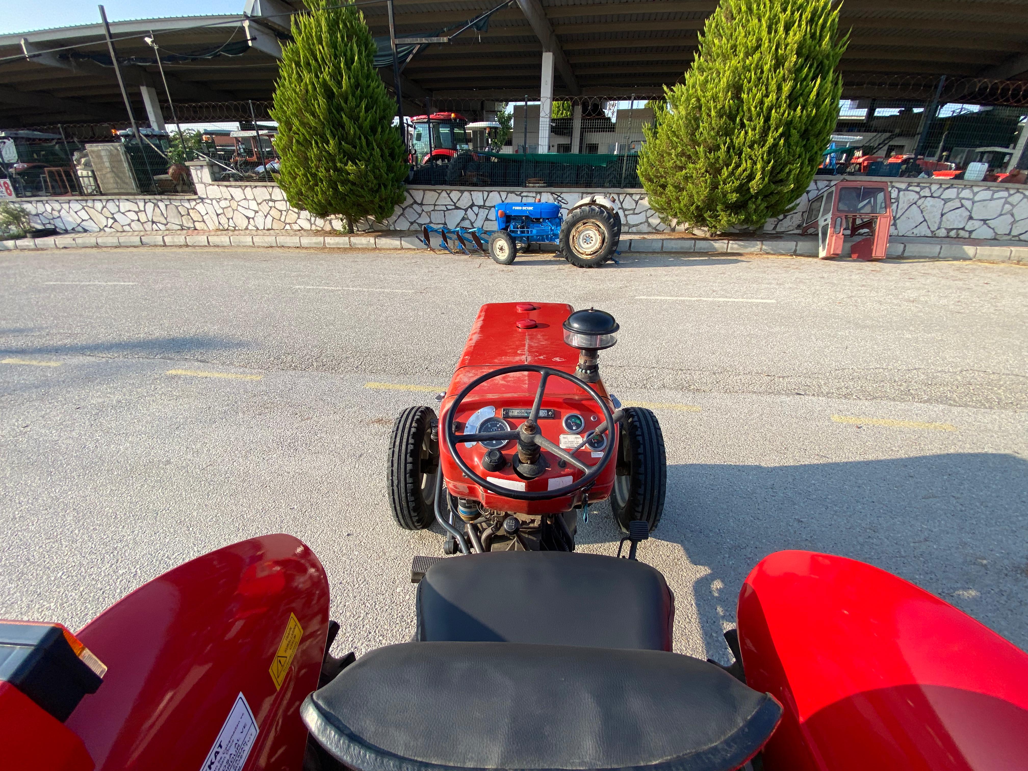 1996 240 Massey Detay